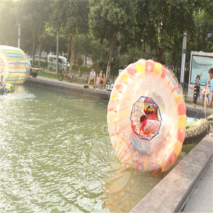 淄博景区团建水上滚筒